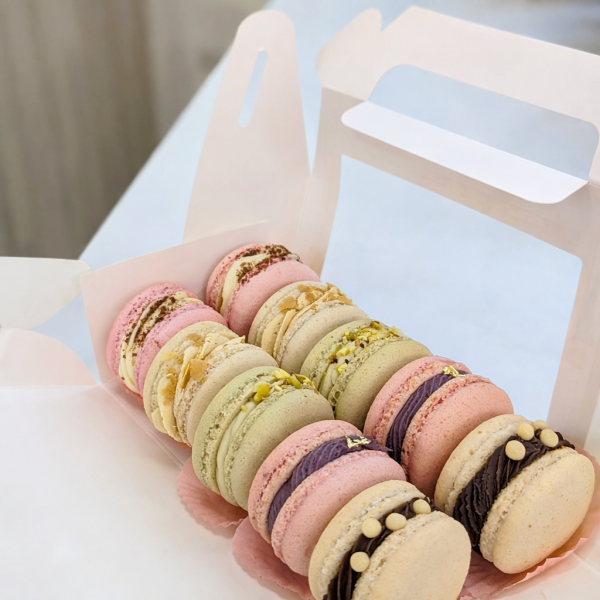 მაკარონების ნაკრები | Macaron Box (x10) - Image 2