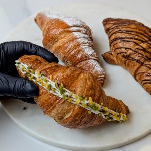 კრუასანი ფისტის კრემით | Pistachio Croissant